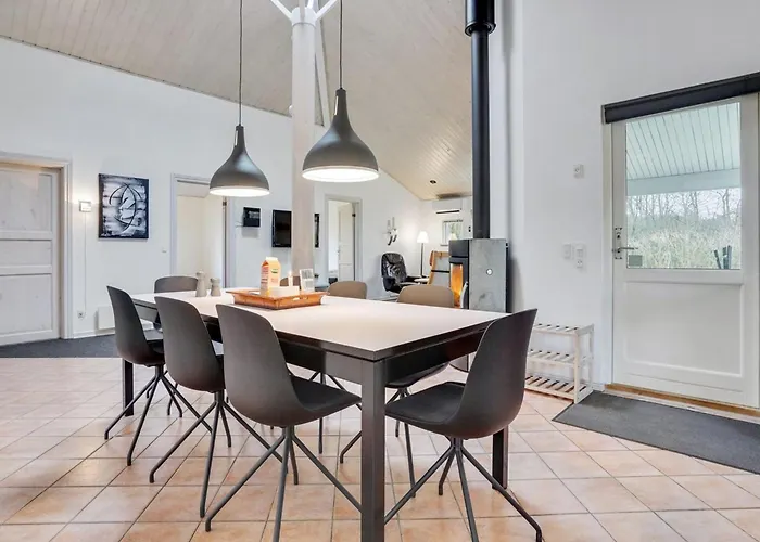 Semesterbostad Anica - 29km From The Sea By Interhome