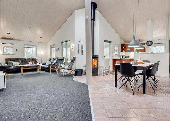 Anica - 29km From The Sea By Interhome *