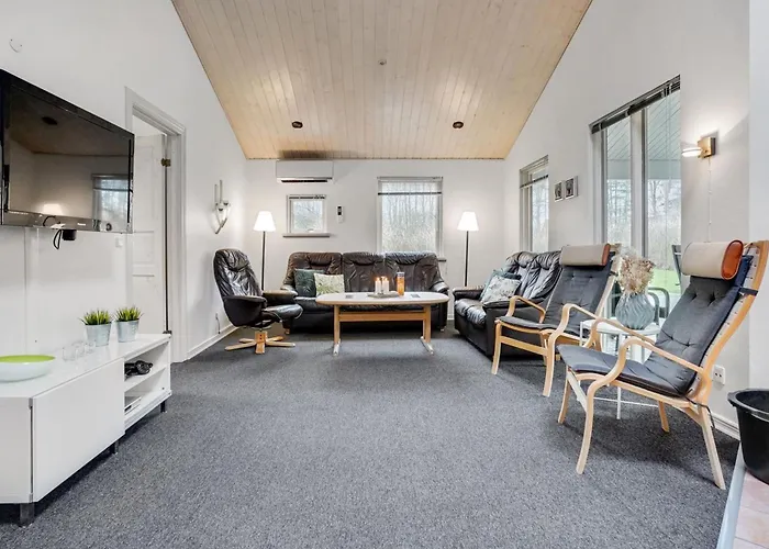 Anica - 29km From The Sea By Interhome *